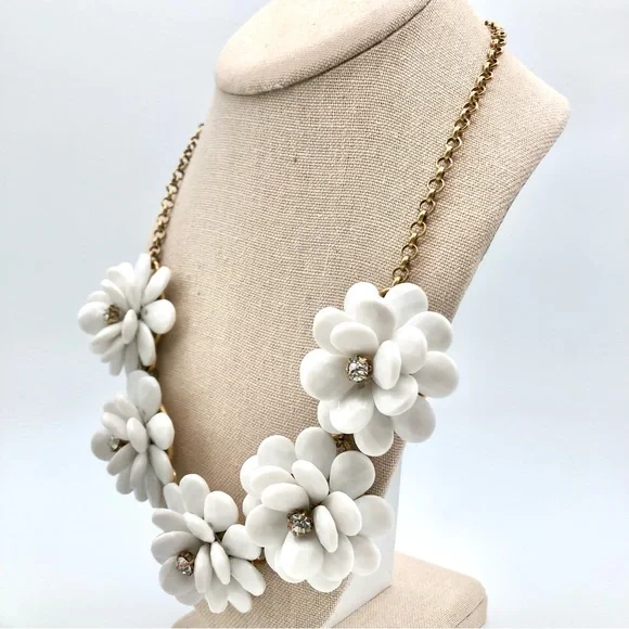 J. Crew White Flower And Crystal Necklace - Picture 4 of 13